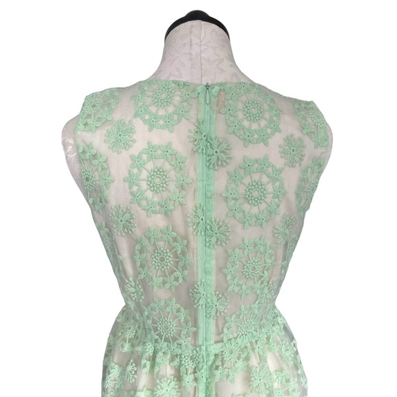 Ellison Green Lace Overlay Dress Sleeveless Zip - Picture 13 of 16